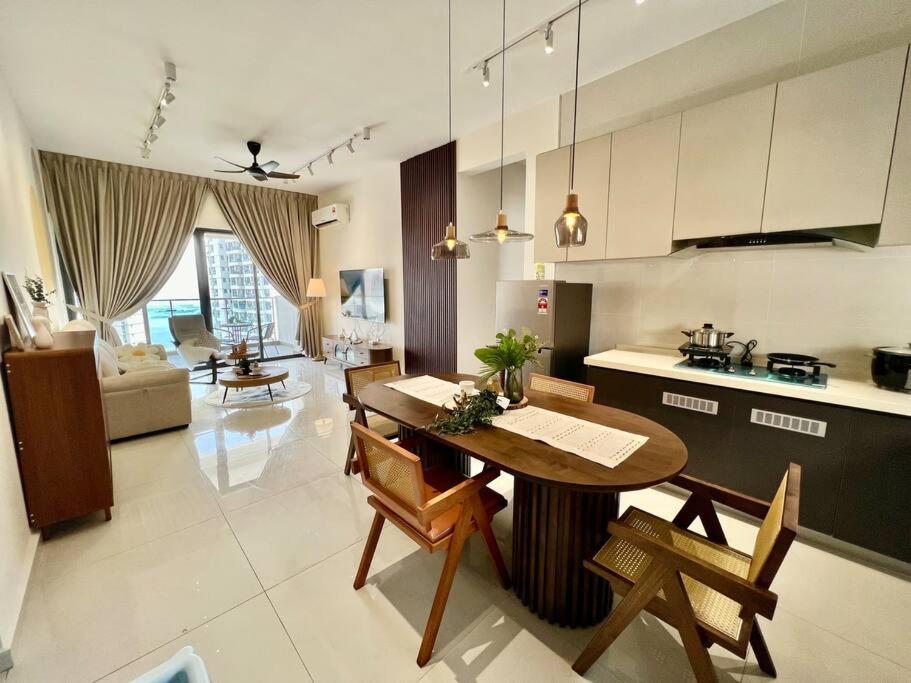 Country Garden Danga Bay Bay Point By R9 Apartment
