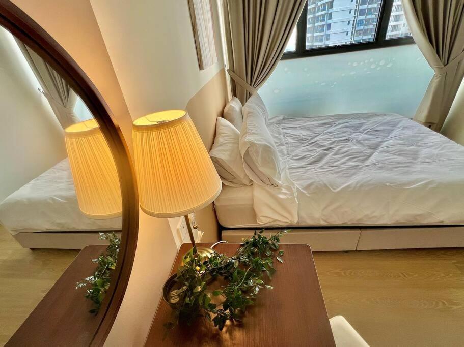 Country Garden Danga Bay Bay Point By R9