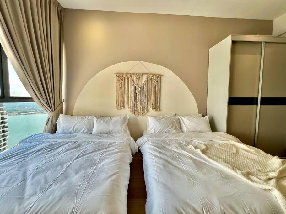 Country Garden Danga Bay Bay Point By R9 *