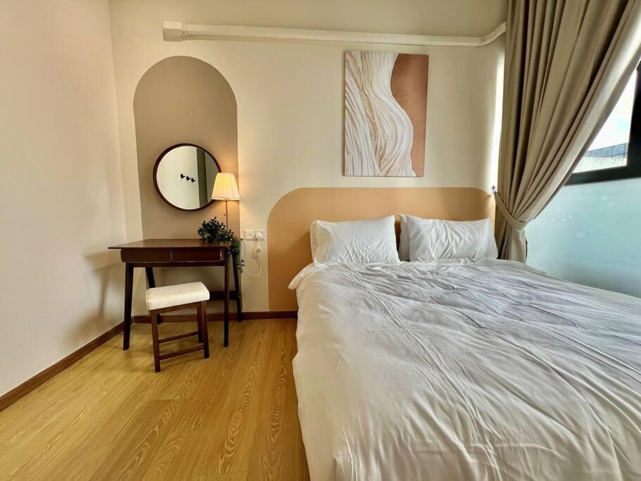 Apartment Country Garden Danga Bay Bay Point By R9 *