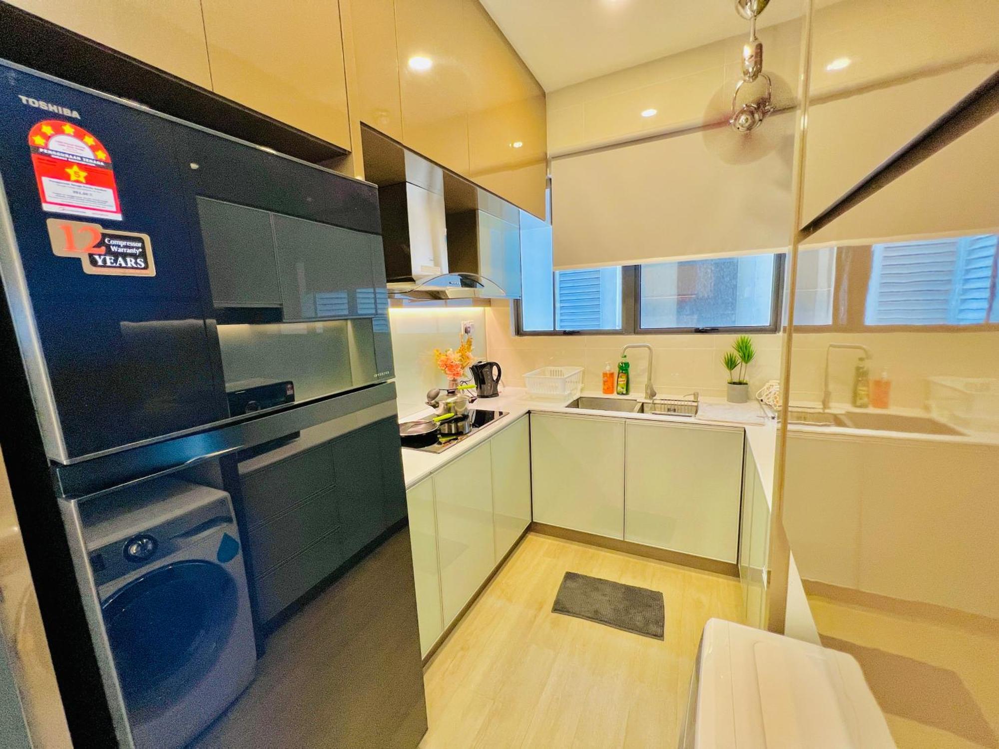 Country Garden Danga Bay Bay Point By R9 Apartment *